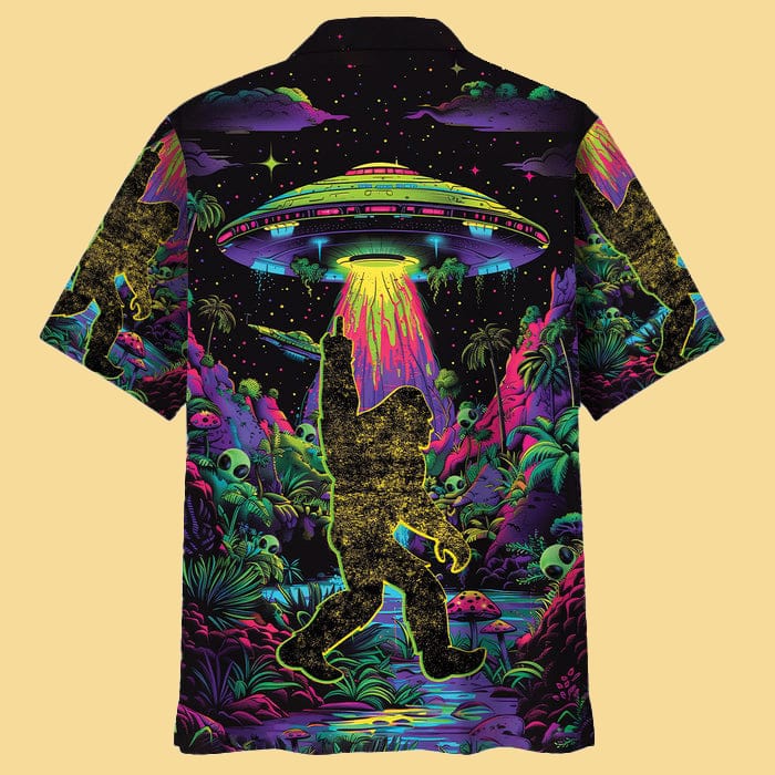 Alien Bigfoot Night Hawaiian Shirt - Cabryon